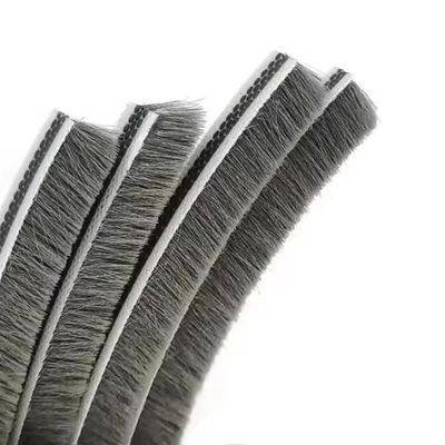 セルフアデッシブ ウールパイル 窓用の天気ストライプ モダンデザイン スタイルのパイル 高さ3-25mm/幅3-50mm
